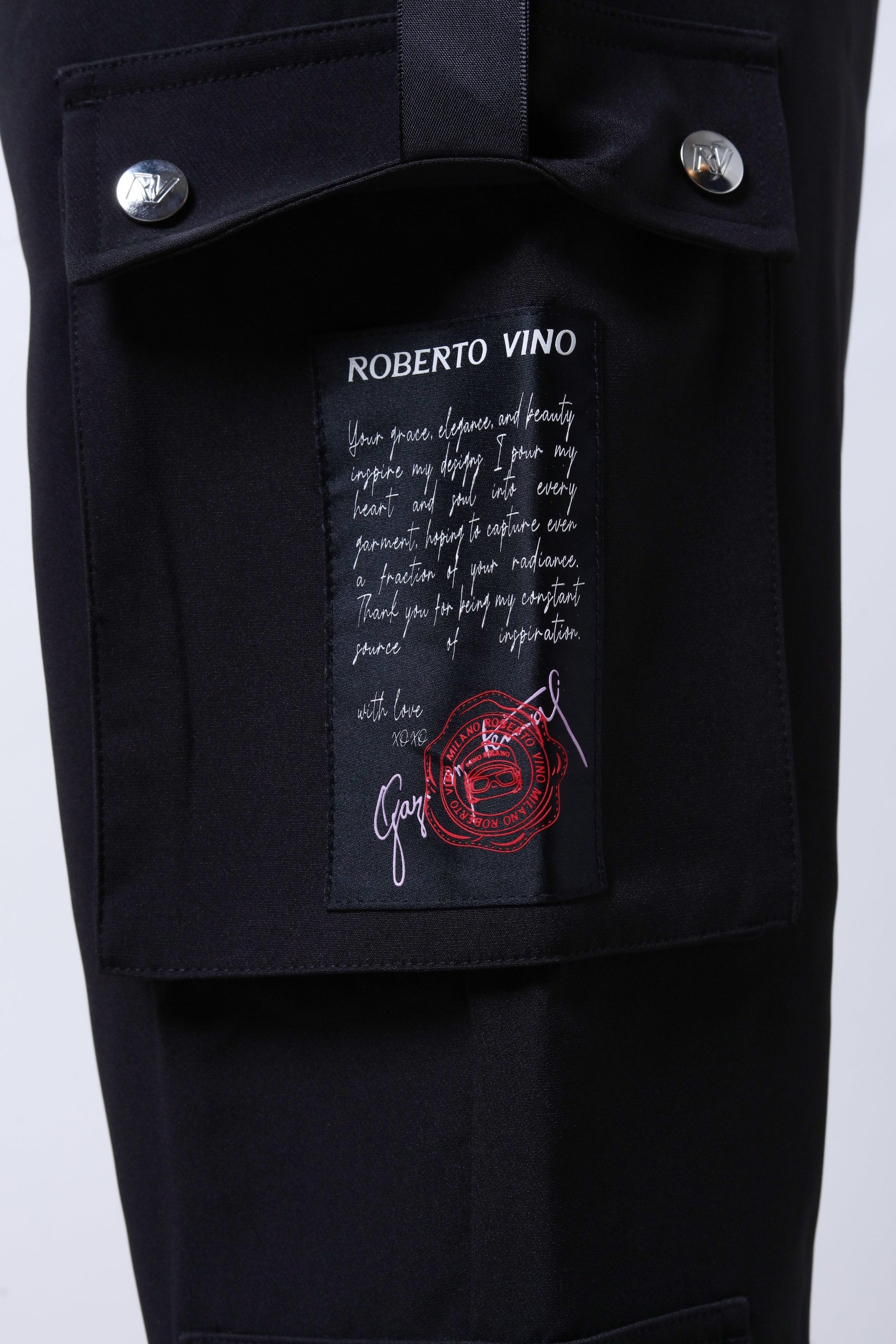מכנס בד ROBERTO VINO בצבע שחור לנשים