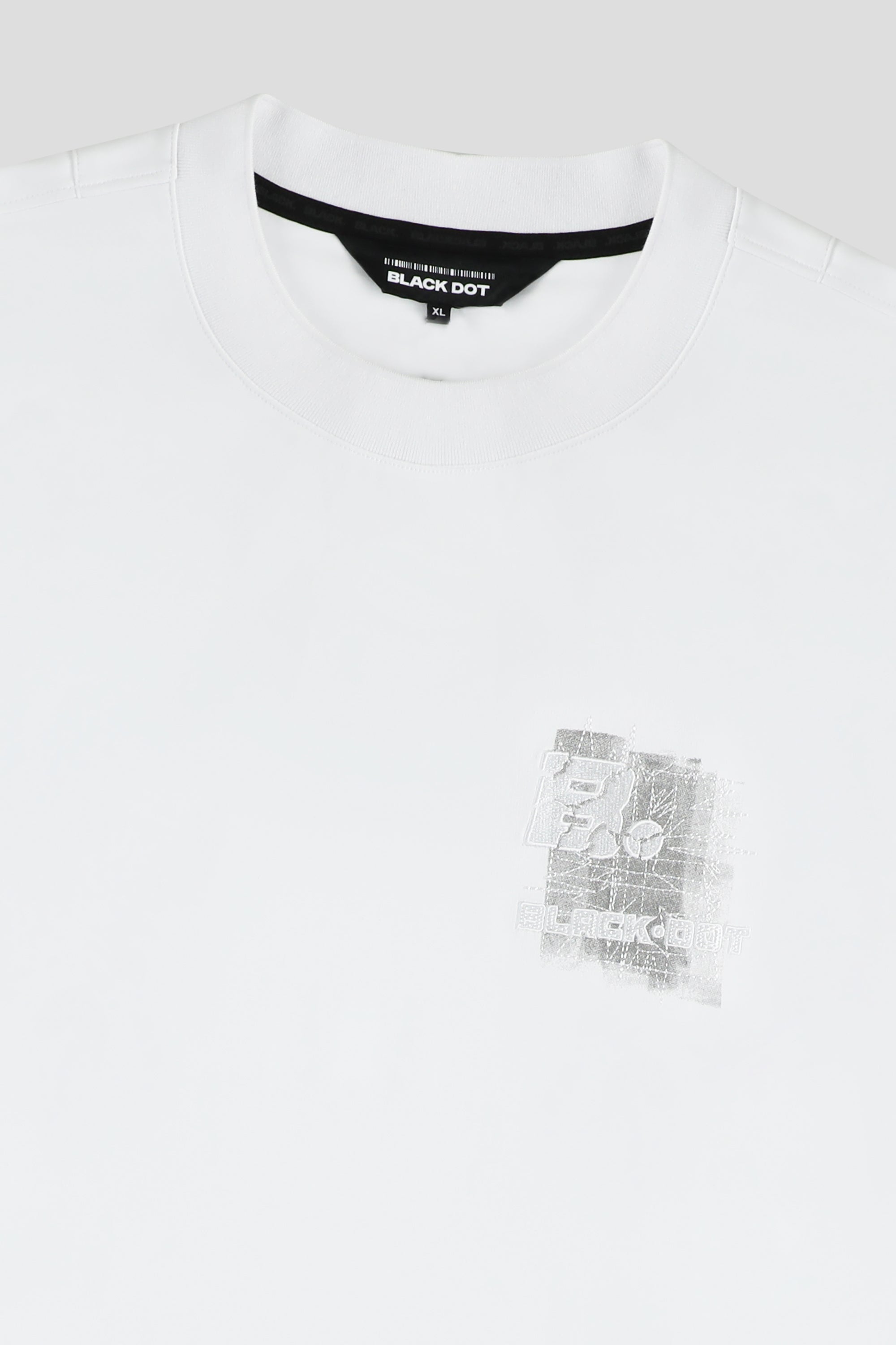 T-SHIRT BD logo placement
