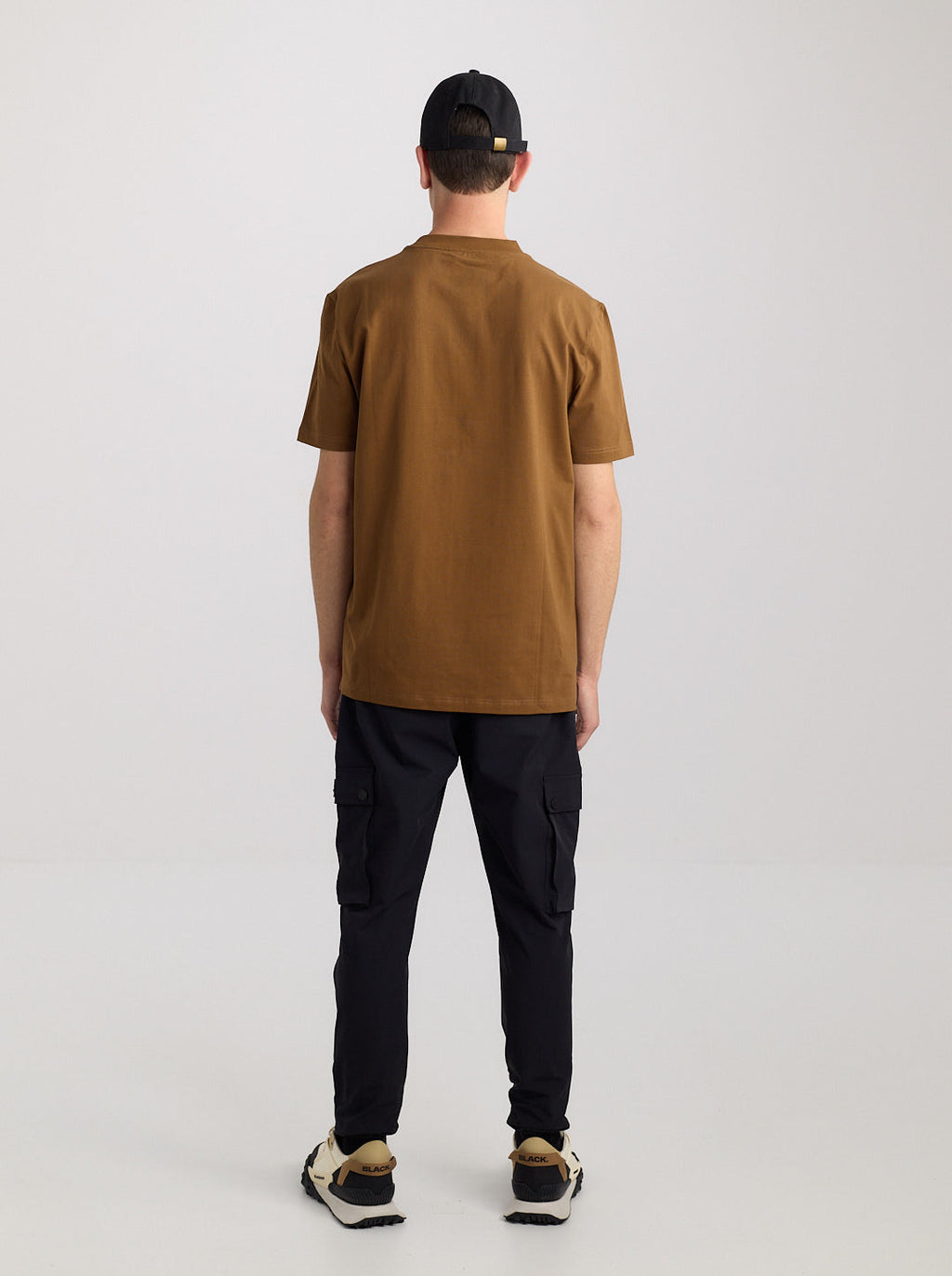 T-SHIRT Sleek Form