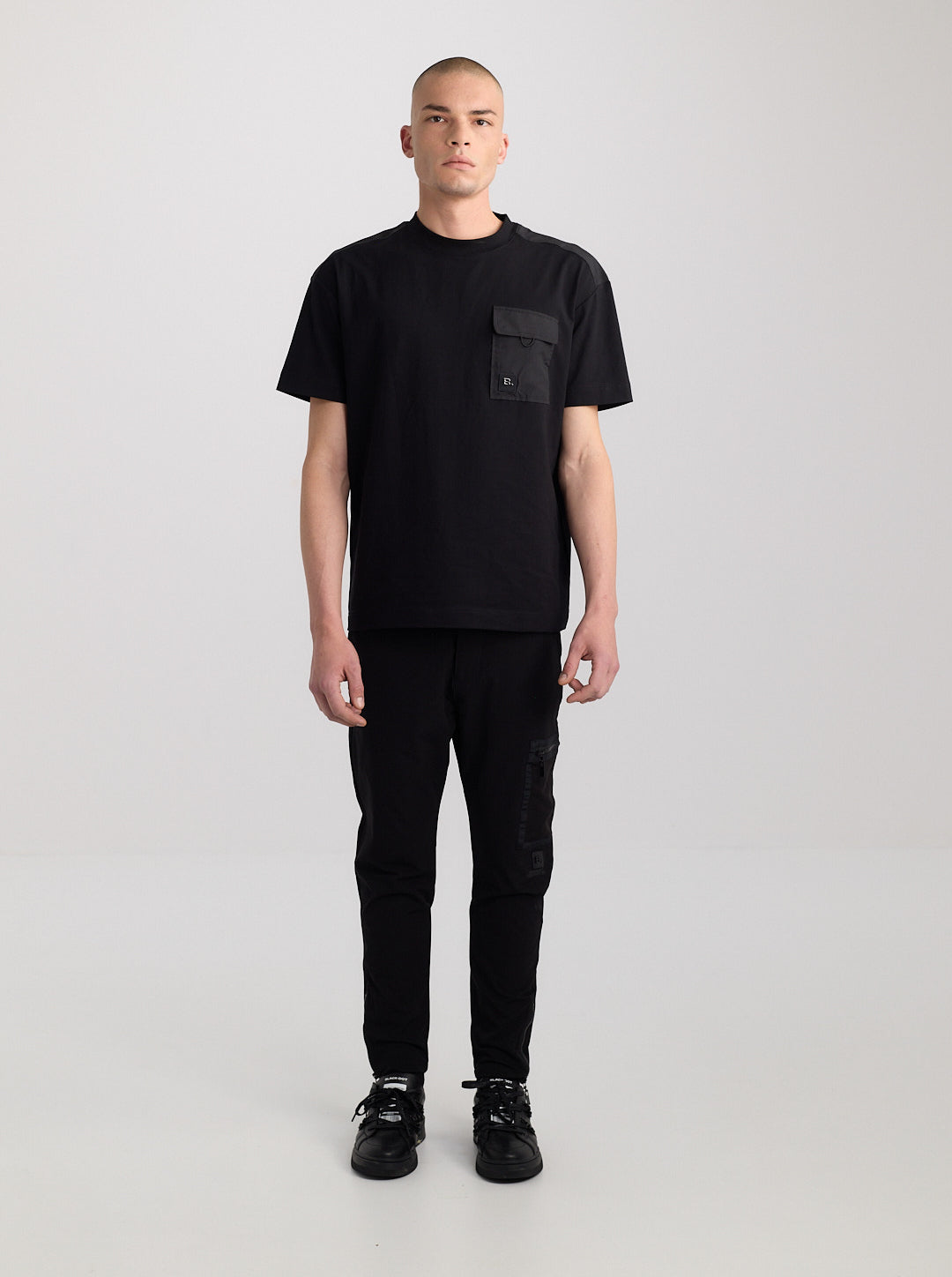 אופנת גברים - nan | Black Dot