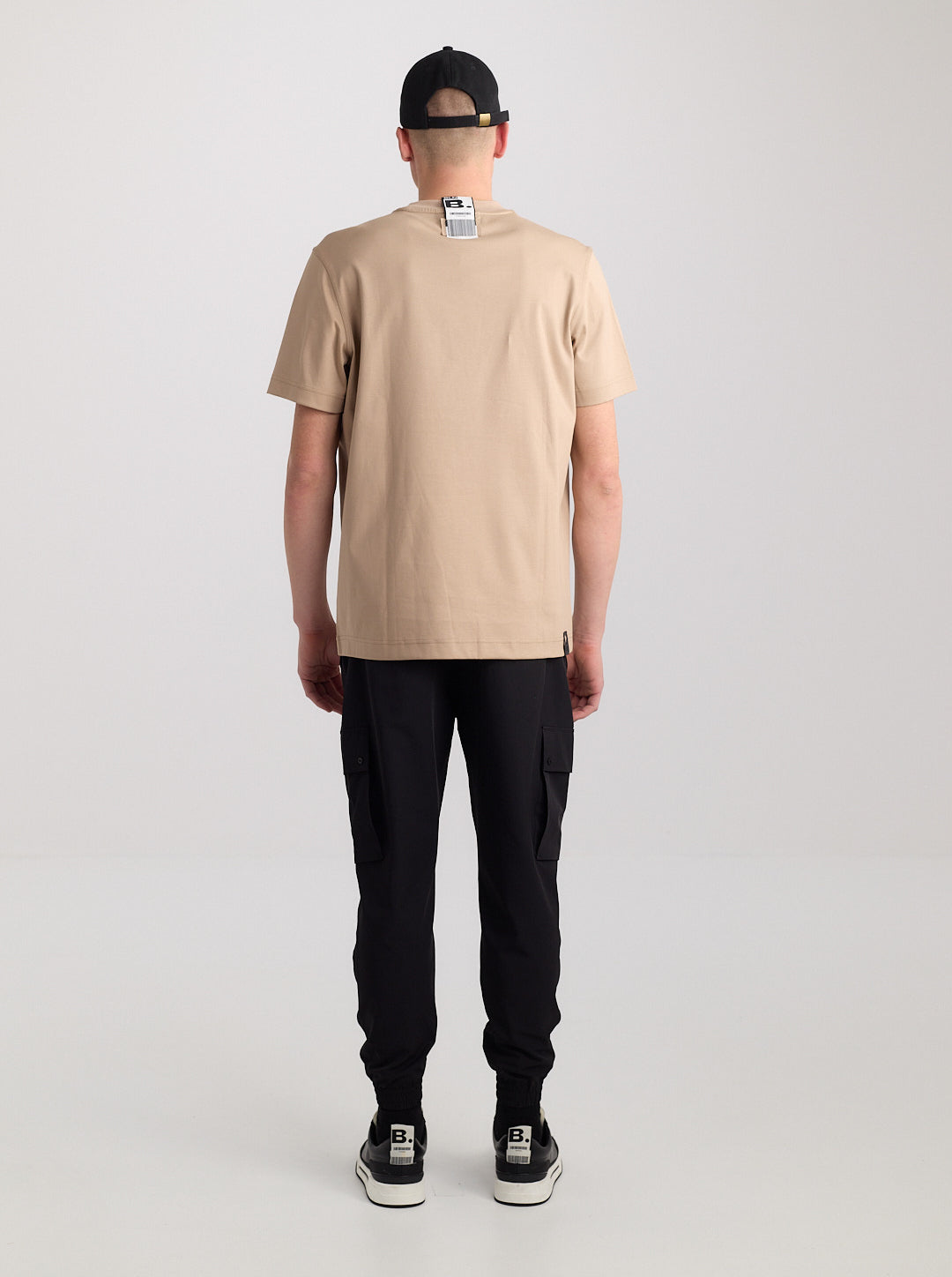 T-SHIRT Elevated Essentials