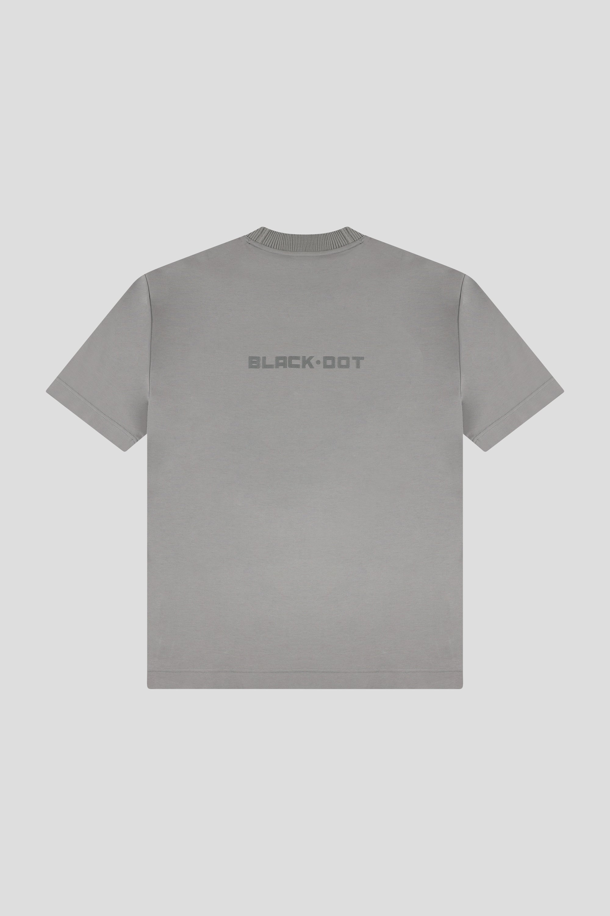 טישרט BLACK DOT - לוגו מינימלי