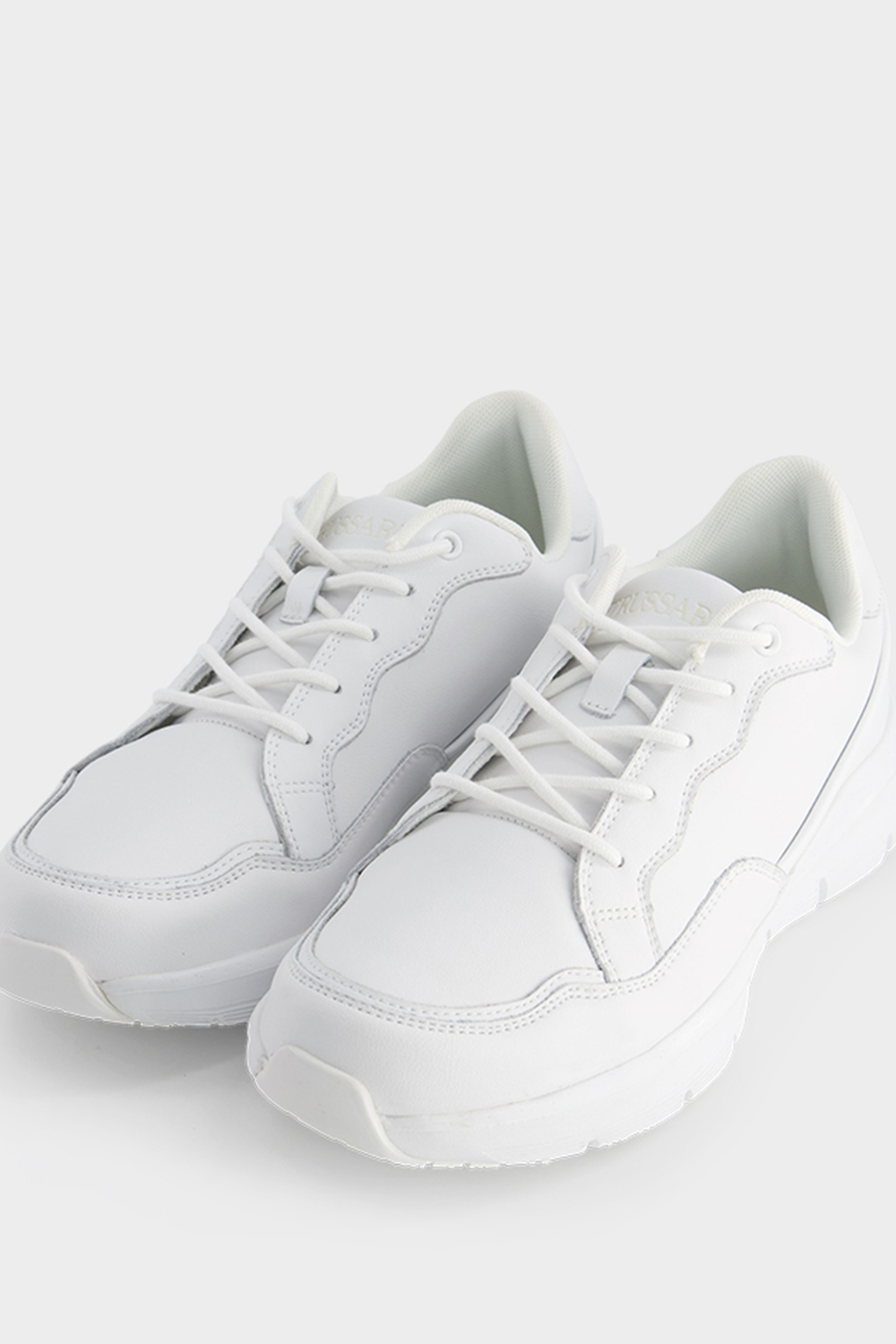 נעלי סניקרס לגברים בצבע לבן