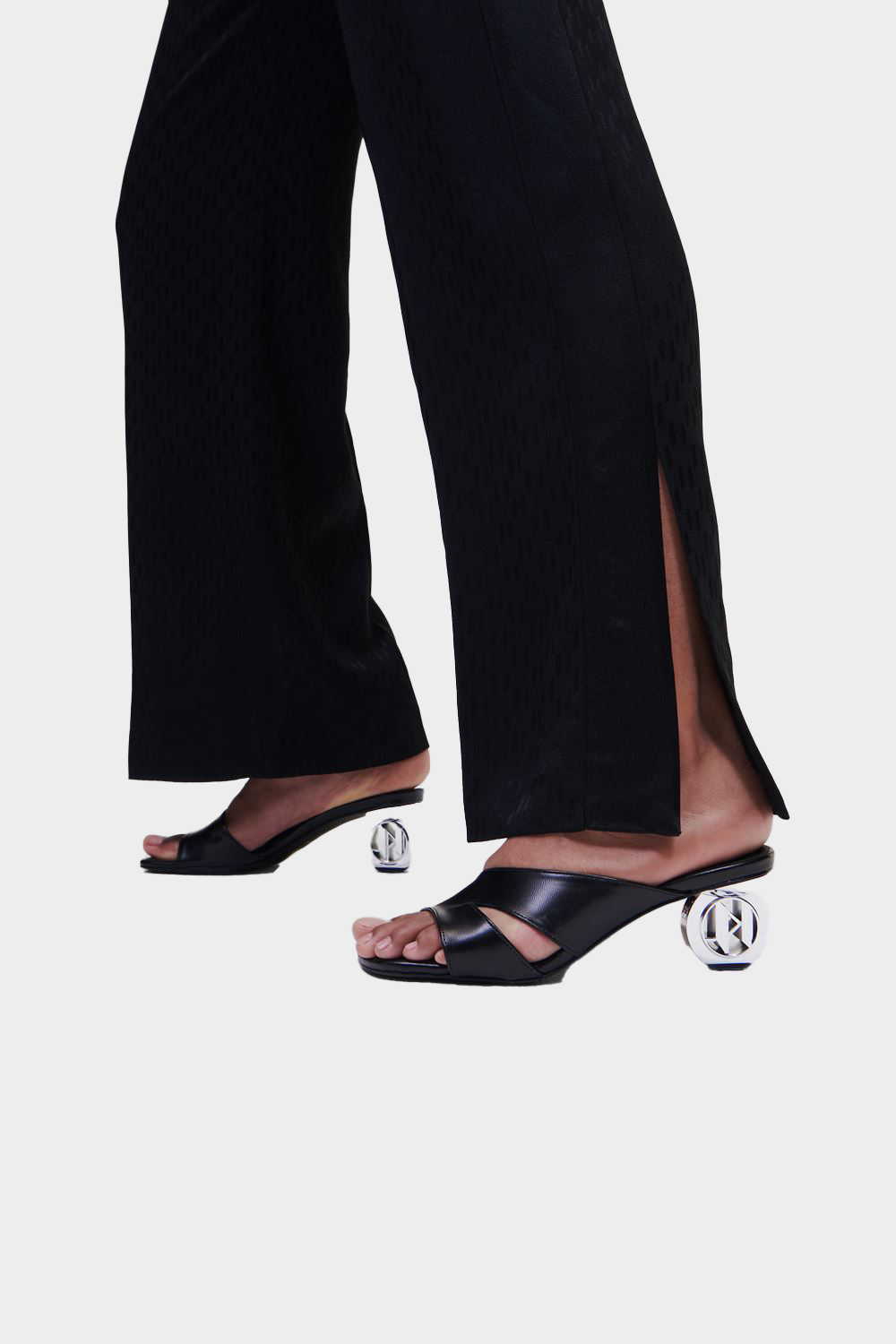 מכנסיים ארוכים לנשים פדלפון KARL LAGERFELD Vendome online | ונדום .