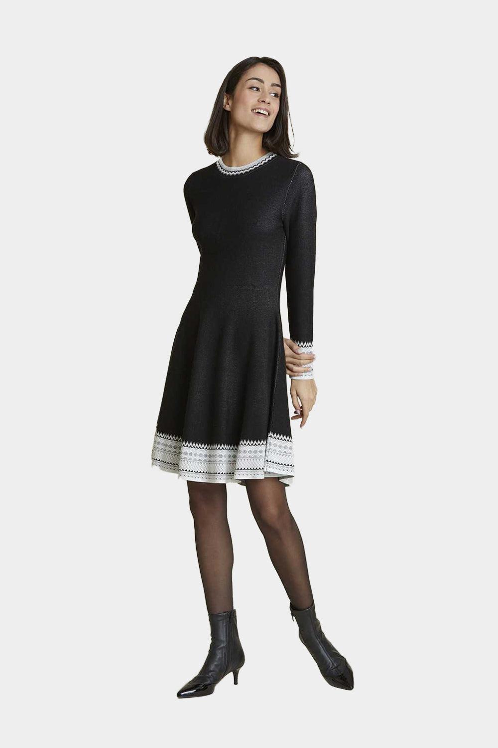 שמלת סריג לנשים ג'קארד גרפי פליסה RENE DERHY Vendome online | ונדום .